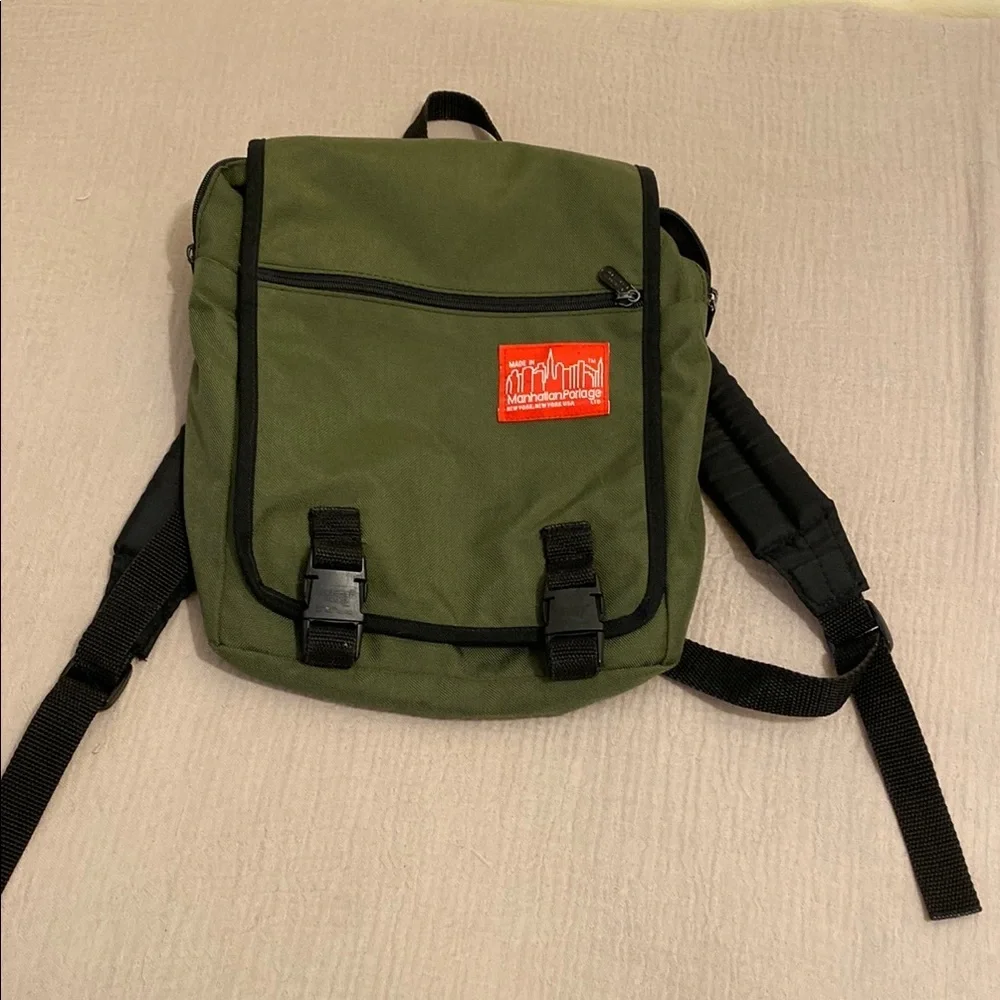 MANHATTAN PORTAGE Green Men's Backpack